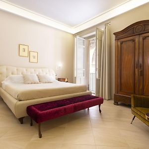 Maecò Ortigia B&B