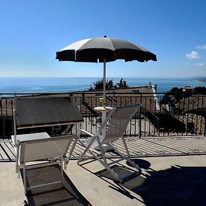L'Orizzonte Relais Sirolo
